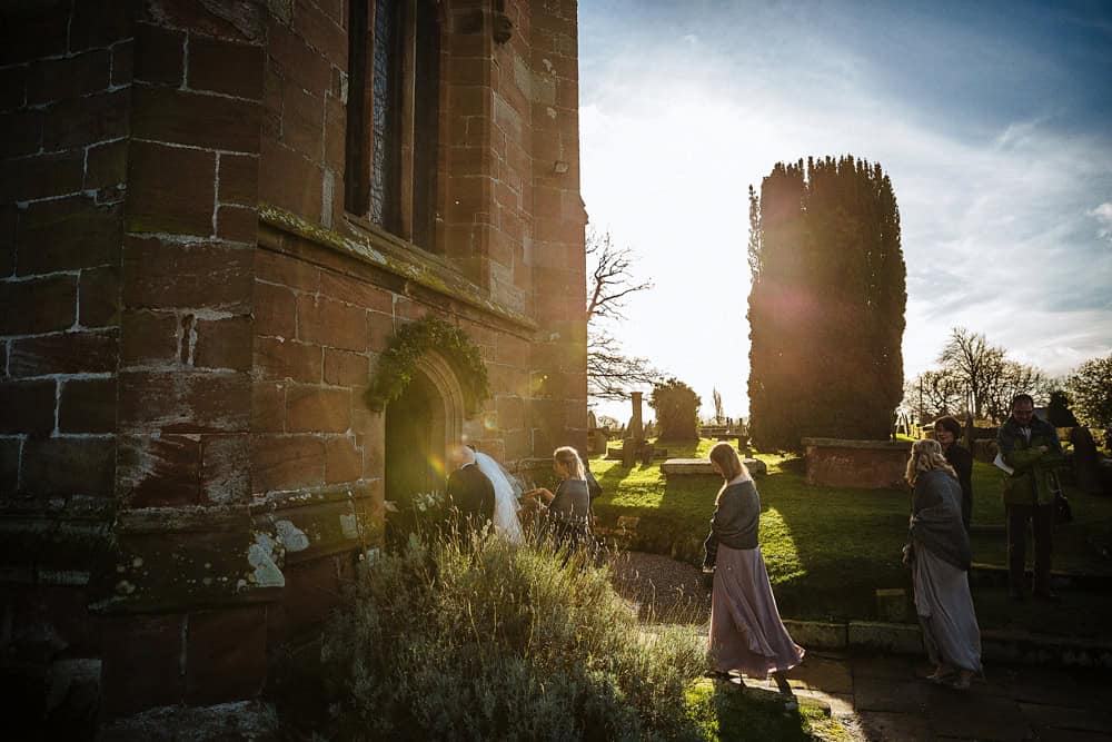 www.paulmarbrook.com-wedding-combermere-abbey_0114