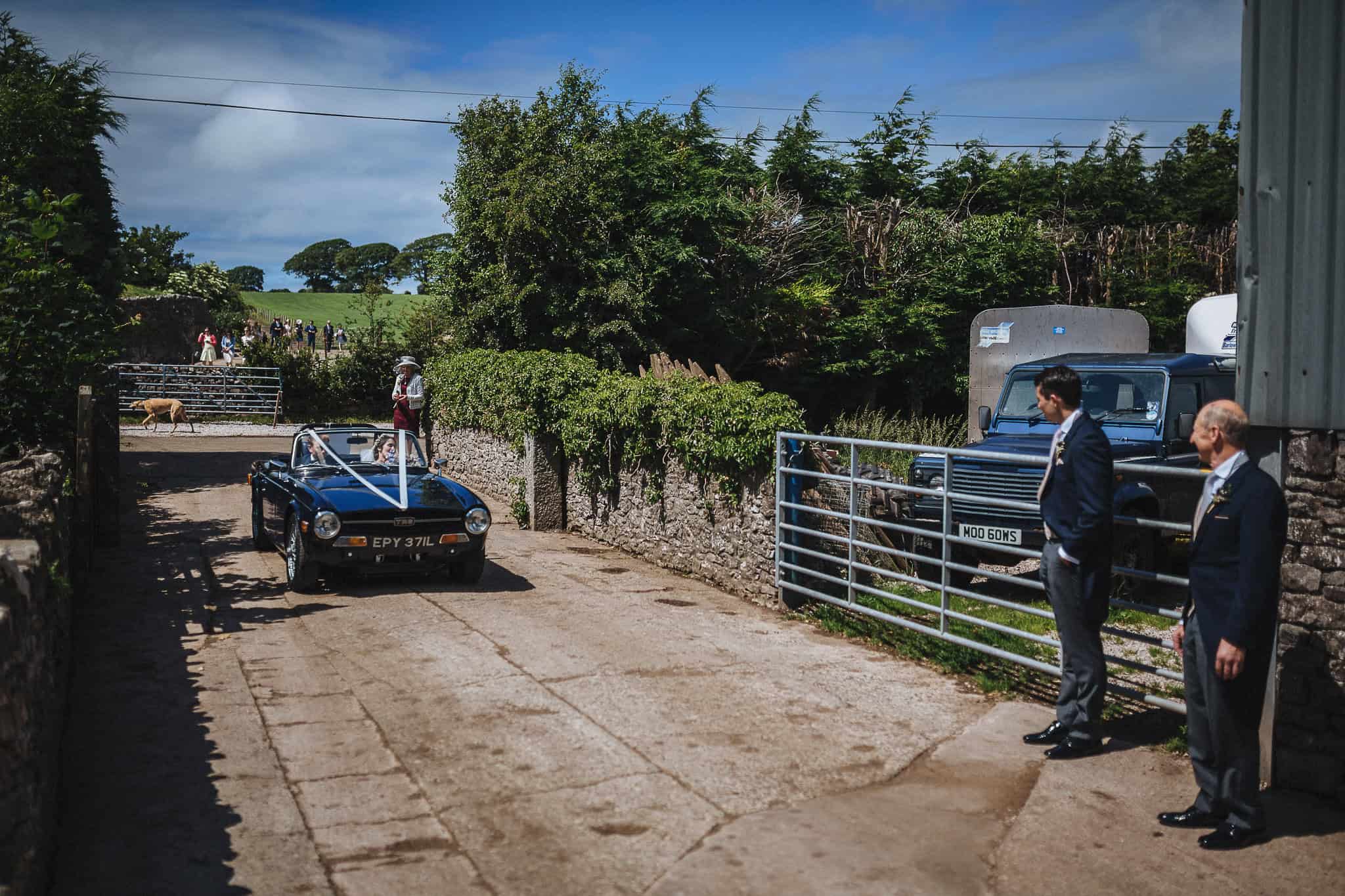 paul-marbrook-Farm-Wedding-Photographer-Lancashire-90037