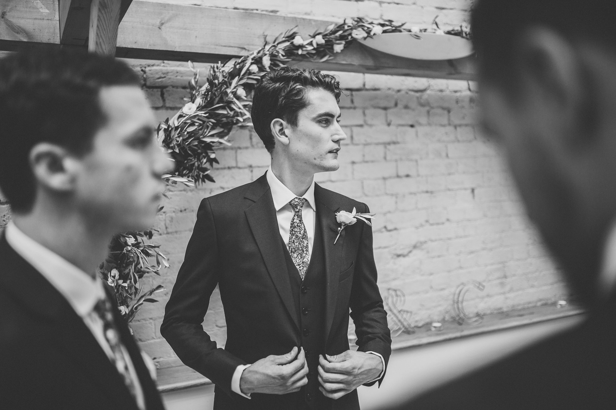 paul-marbrook-Gaynes-Park Wedding-Photographer-90013