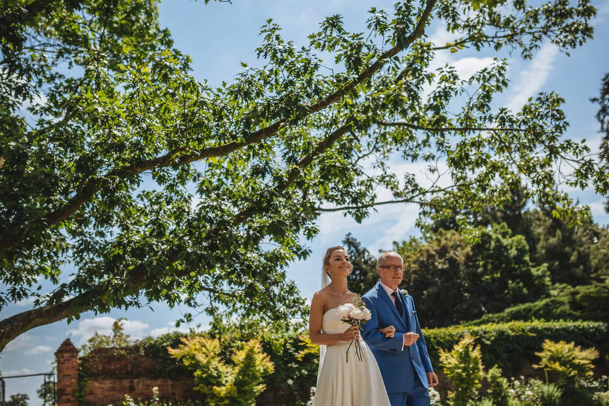 paul-marbrook-Gaynes-Park Wedding-Photographer-90042