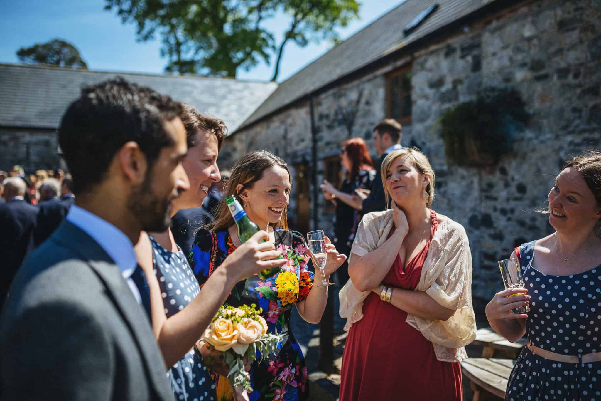 plas-isaf-corwen-north-wales-farm-wedding-photography-photographer-90043