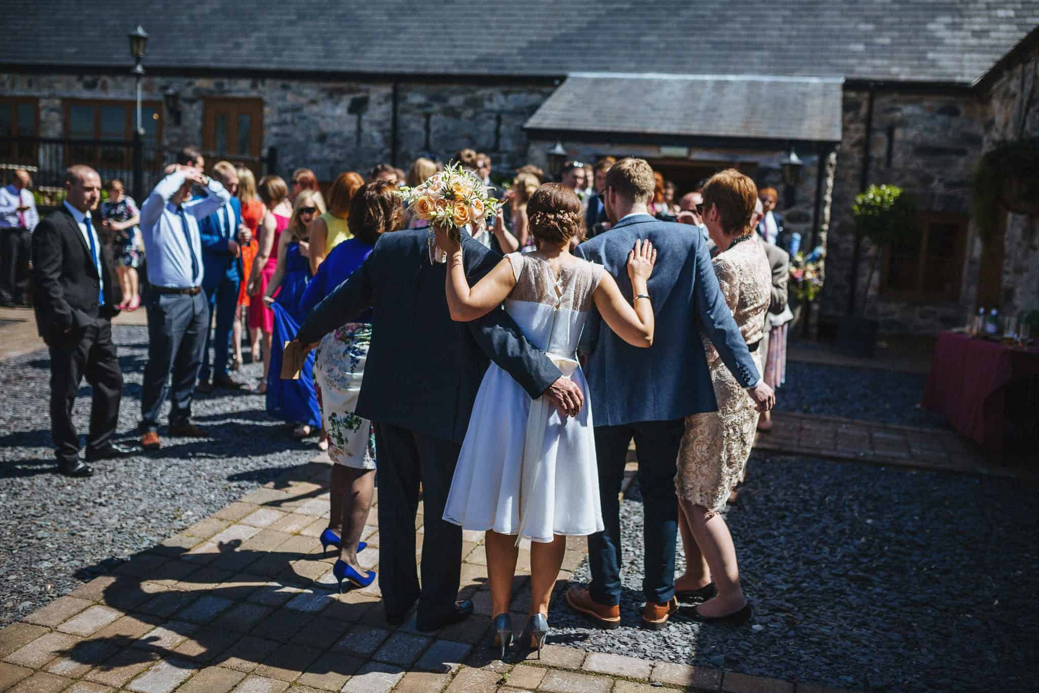 plas-isaf-corwen-north-wales-farm-wedding-photography-photographer-90045