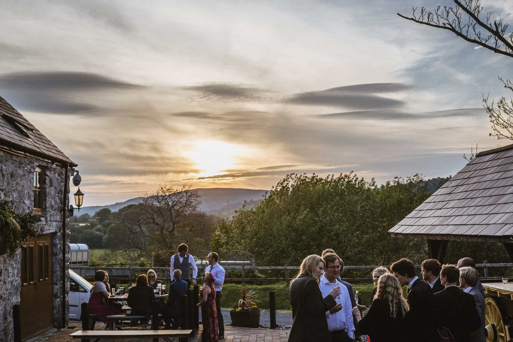 plas-isaf-corwen-north-wales-farm-wedding-photography-photographer-90085