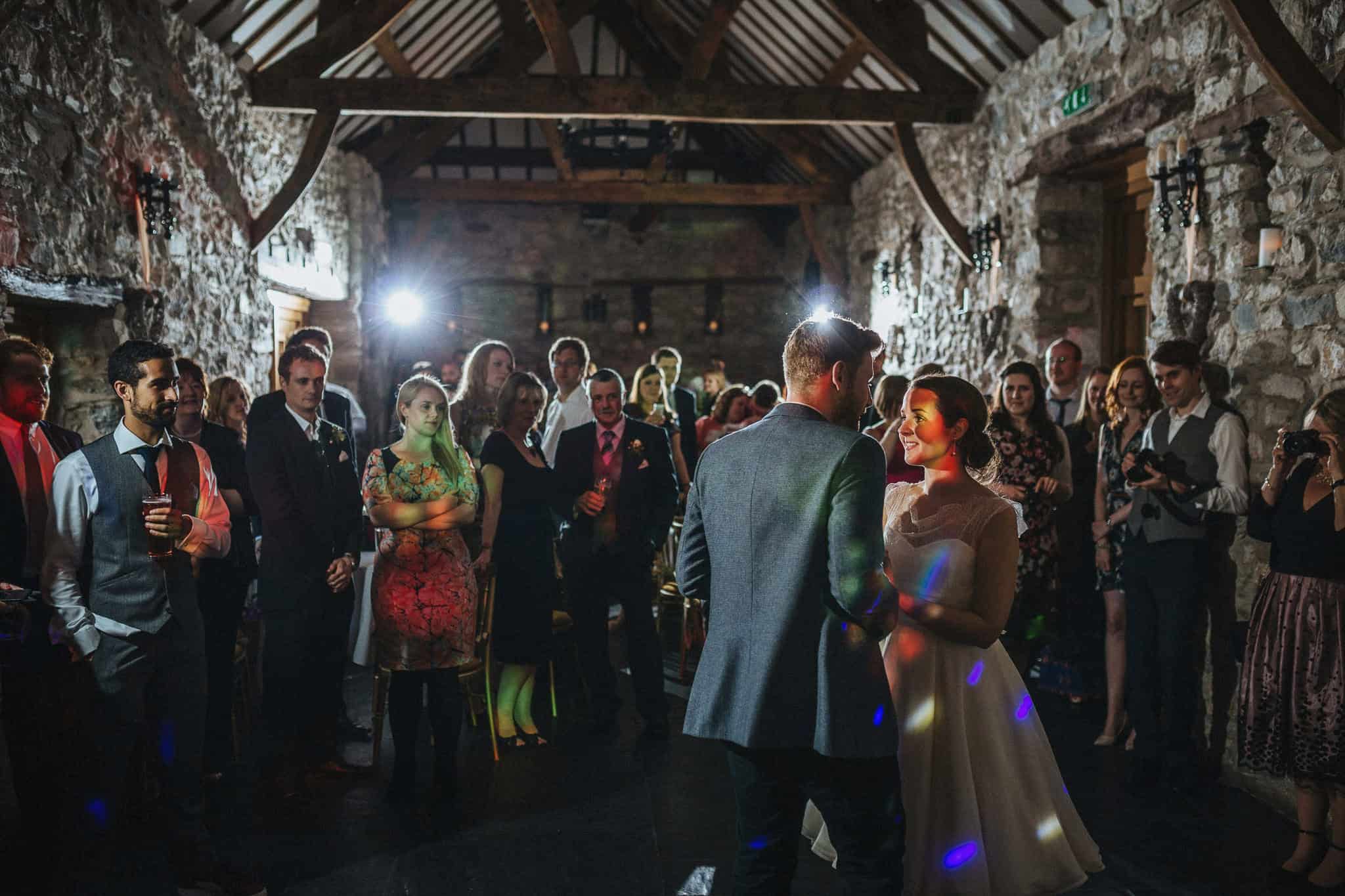 plas-isaf-corwen-north-wales-farm-wedding-photography-photographer-90090