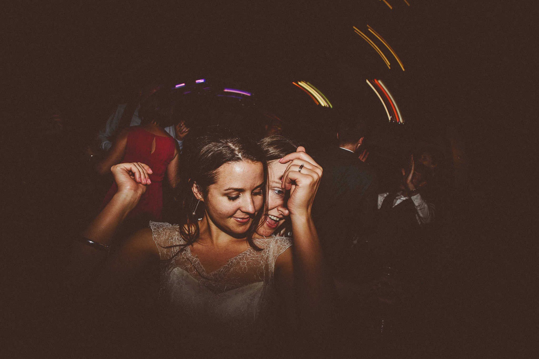plas-isaf-corwen-north-wales-farm-wedding-photography-photographer-90099