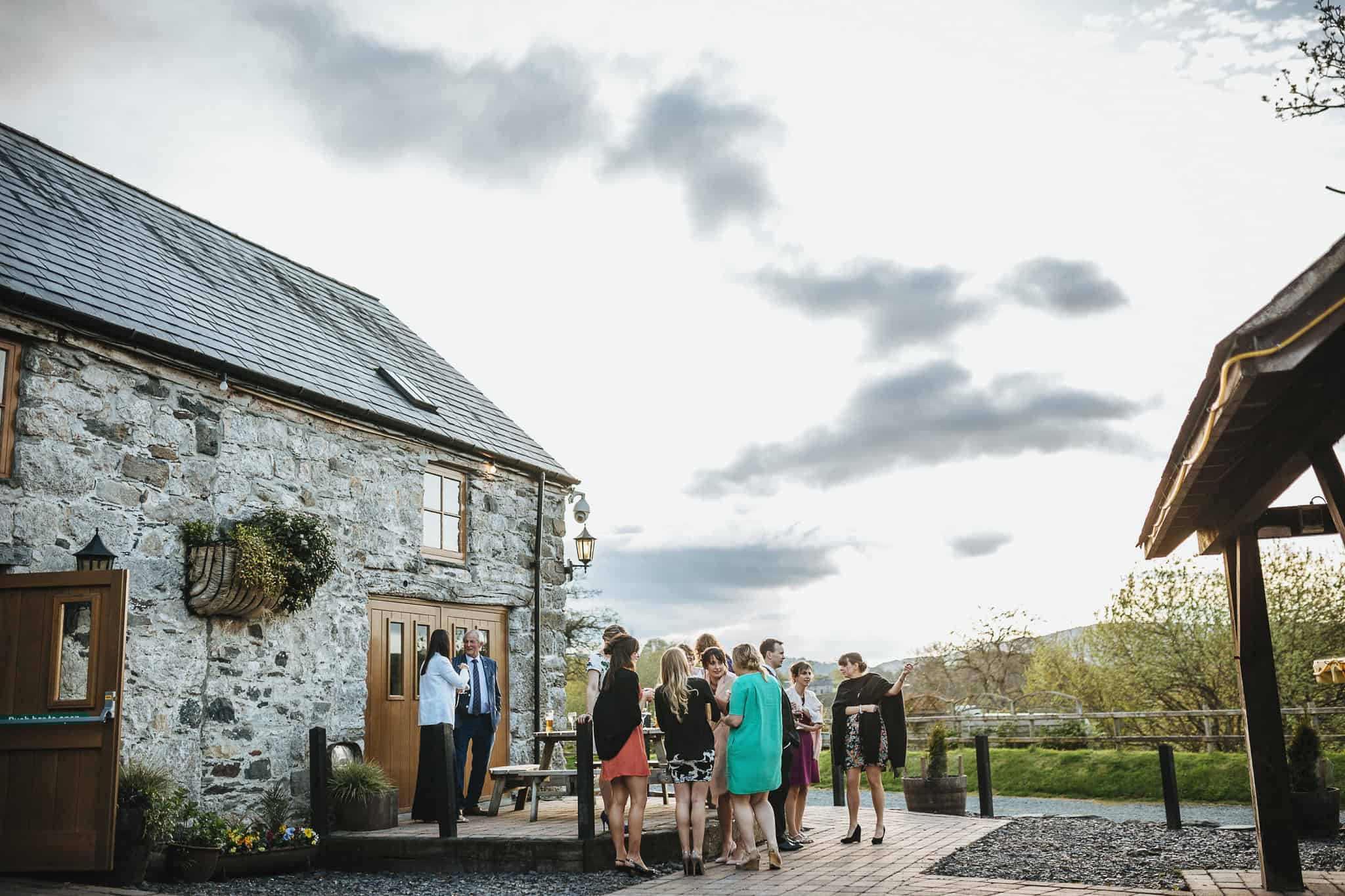 plas-isaf-corwen-north wales wedding-photography-photographer-91079