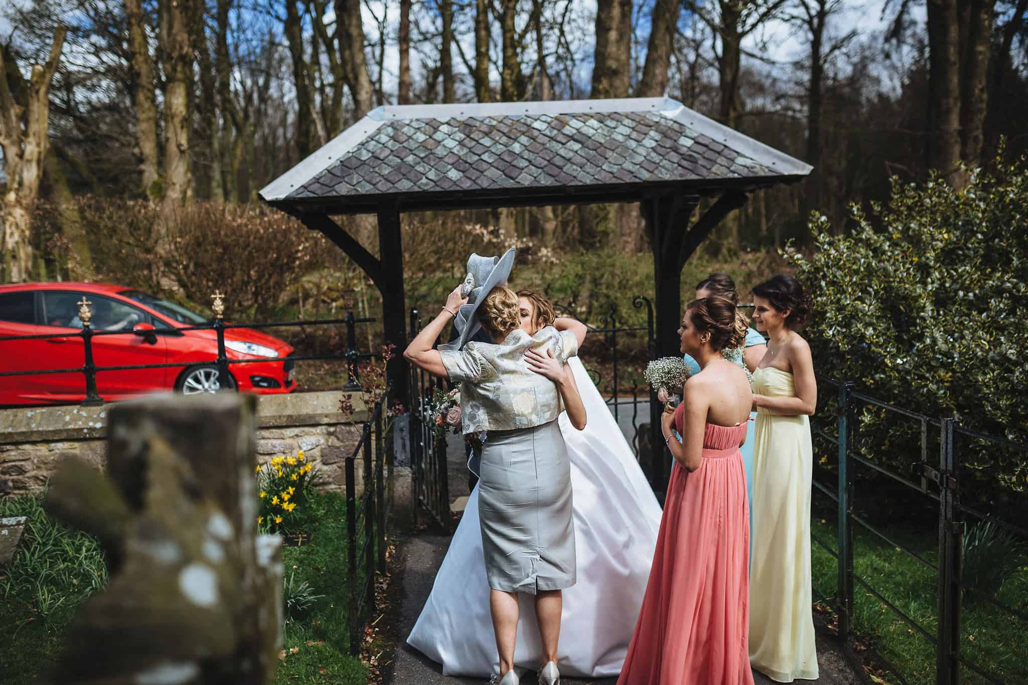 Lancashire-Creative-natural-documentary-wedding-photography-90025